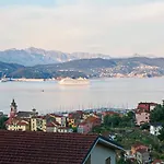 La Terrazza Con L'ulivo - Con Terrazza E Vista Sul Golfo Dei Poeti Guest house La Spezia