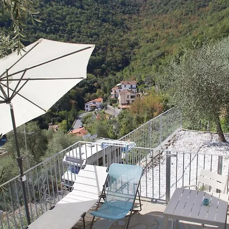 La Terrazza Con L'ulivo - Con Terrazza E Vista Sul Golfo Dei Poeti Casa de hóspedes 3*